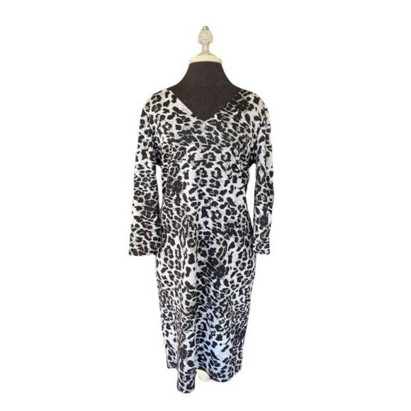 Reversible Animal/Pasiley Dress (M/L) - Picture 1 of 8